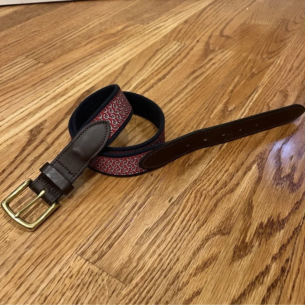 Vineyard Vines Fish Hook Belt Size 34 Preppy Fishing Men’s Ribbon Belt Leather